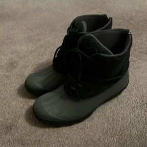 Sperry Gray/Black saltwater insulated duck rain boots
